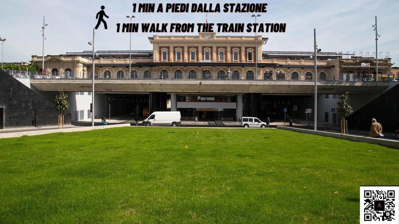 350 M Dalla Stazione L Parcheggio Free L Nova Loft Daire Parma Dış mekan fotoğraf