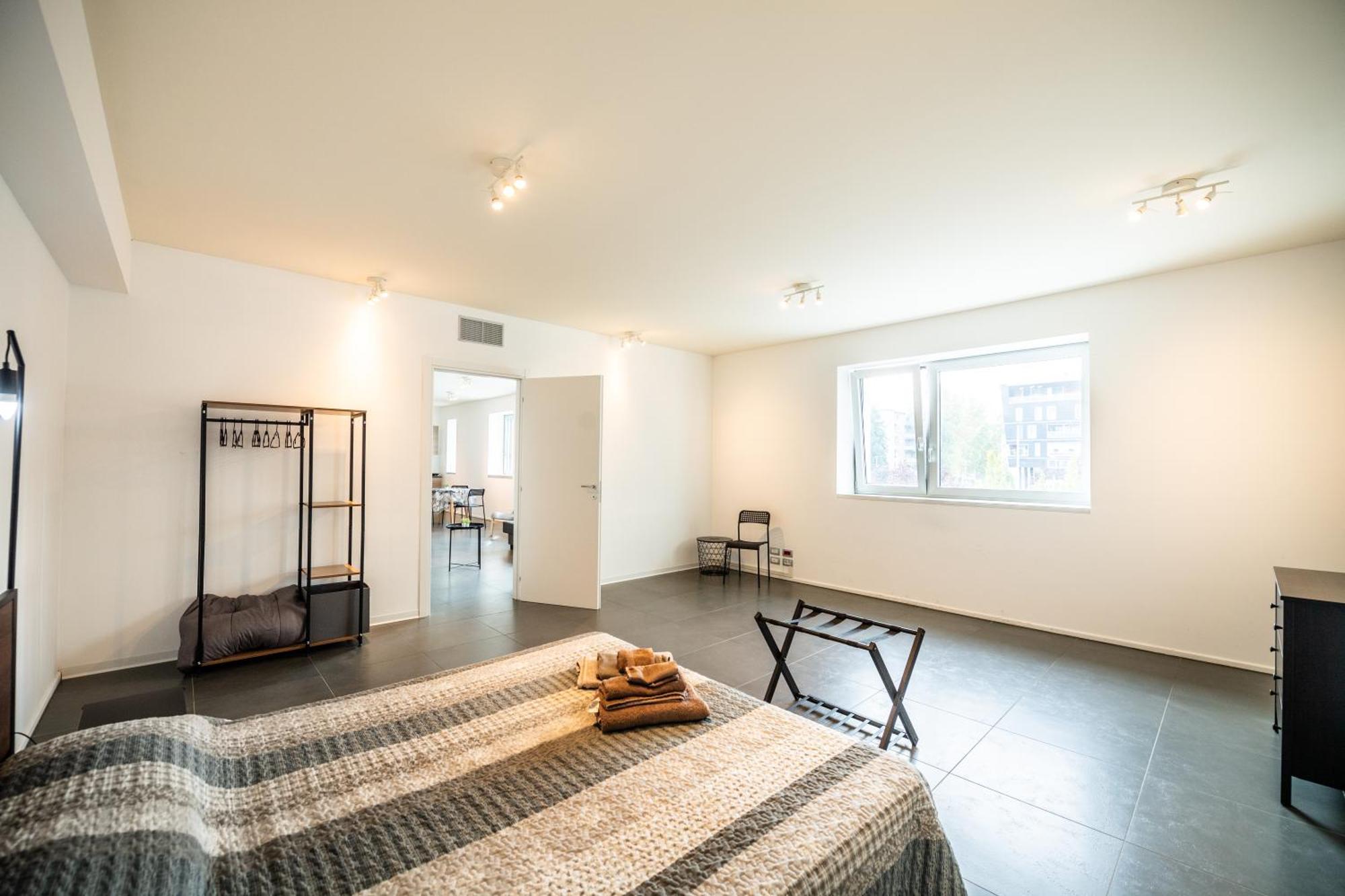 350 M Dalla Stazione L Parcheggio Free L Nova Loft Daire Parma Dış mekan fotoğraf